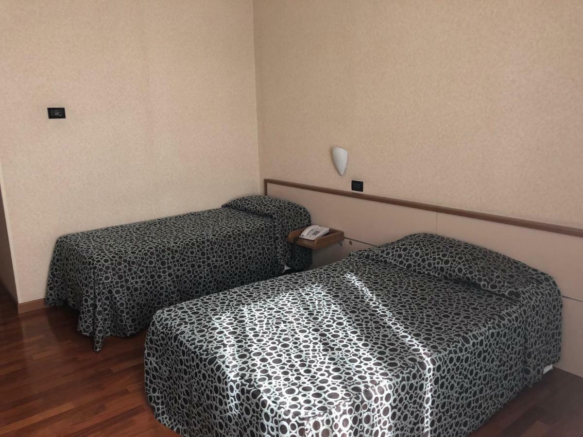 Hotel Ristorante Dragonara サン・ジョヴァンニ・テアティーノ エクステリア 写真